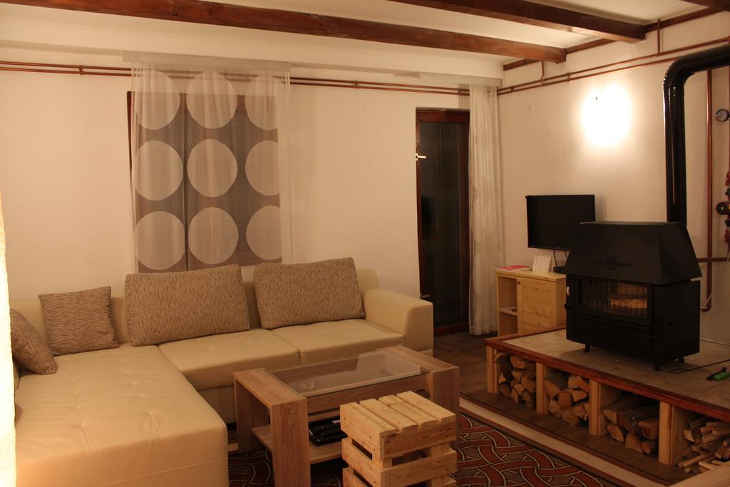 Holiday Home Relax Kopaonik Extérieur photo